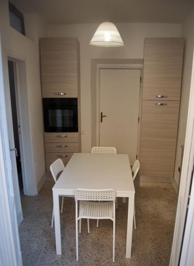 Casa Di Canfreo Lari Екстериор снимка