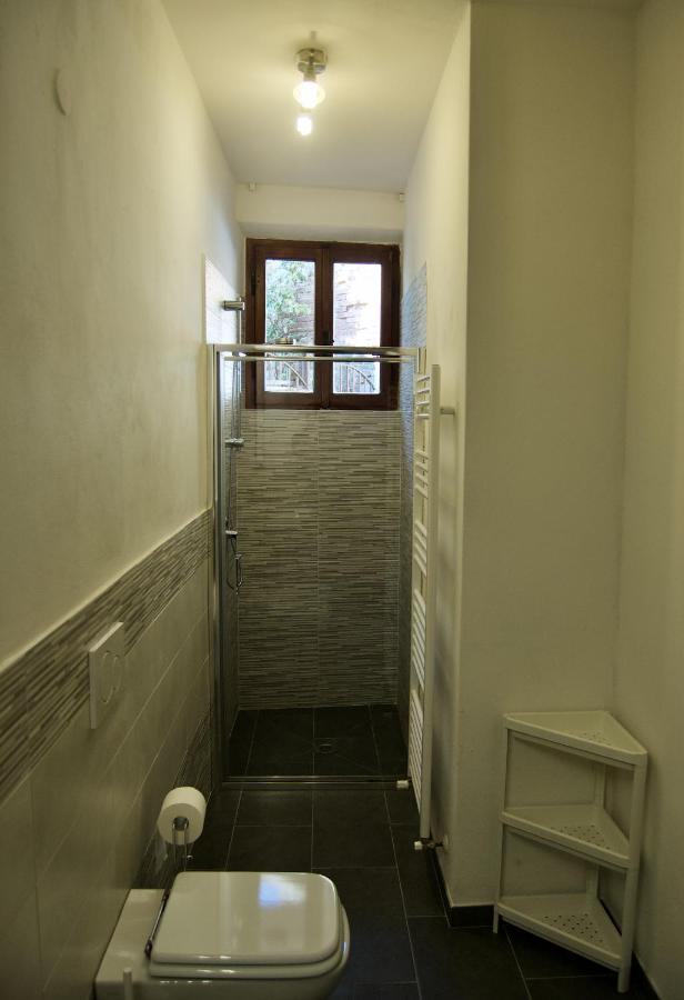 Casa Di Canfreo Lari Екстериор снимка